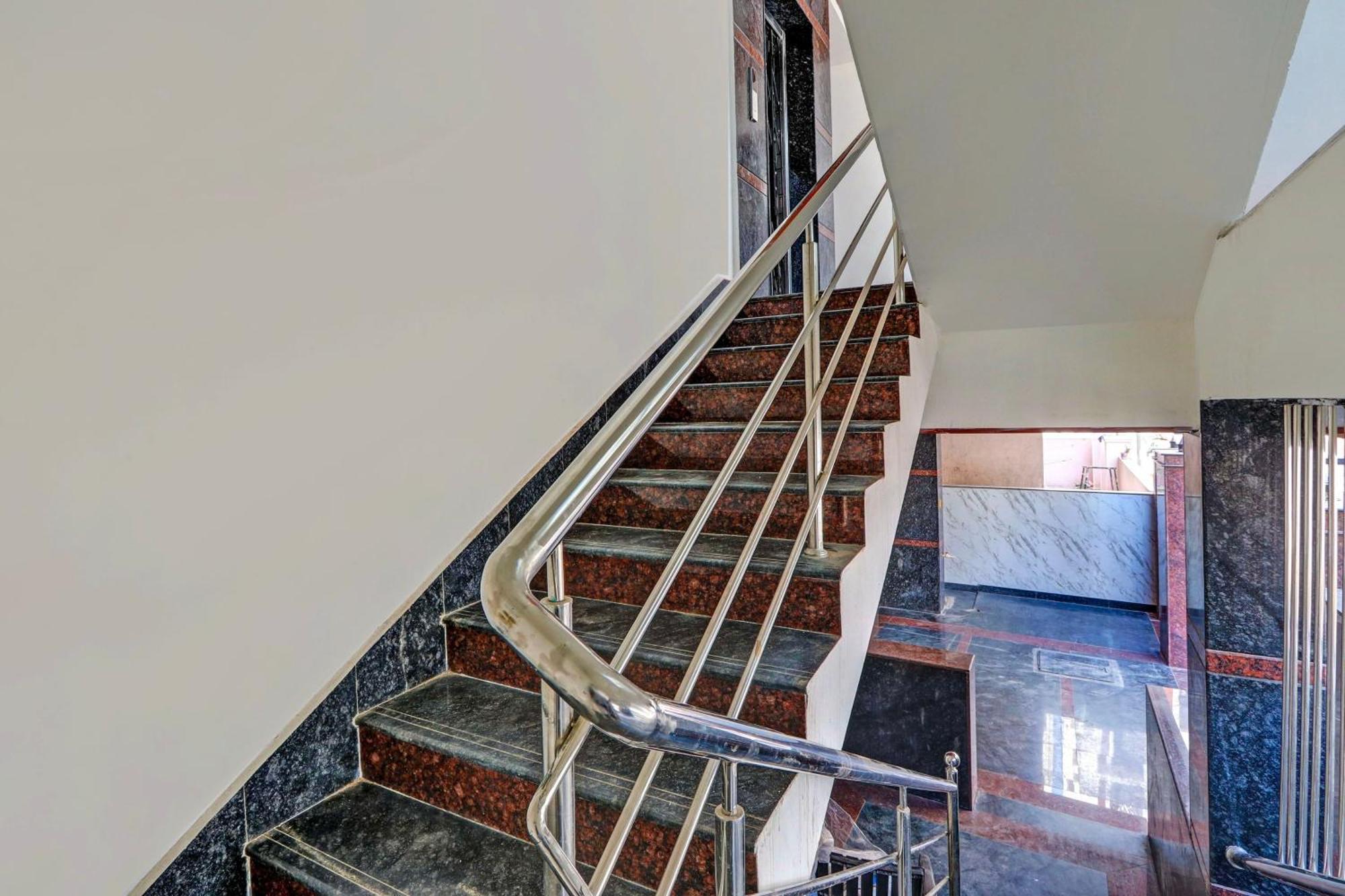 فندق Super Collection O Gachibowli Phase 2 Near Isb المظهر الخارجي الصورة